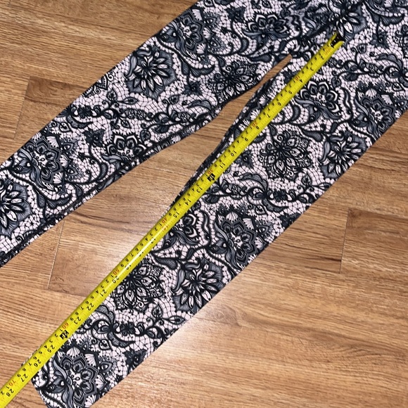 💪🏻🖤🍑• 🕶️☠️ GEARBUNCH x Kick’n Aye-Ooo 👅Vibes - Picture 5 of 10